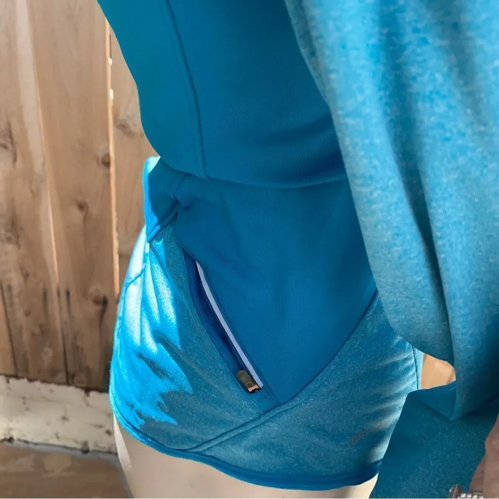Nike aqua blue dry fit jacket size small
